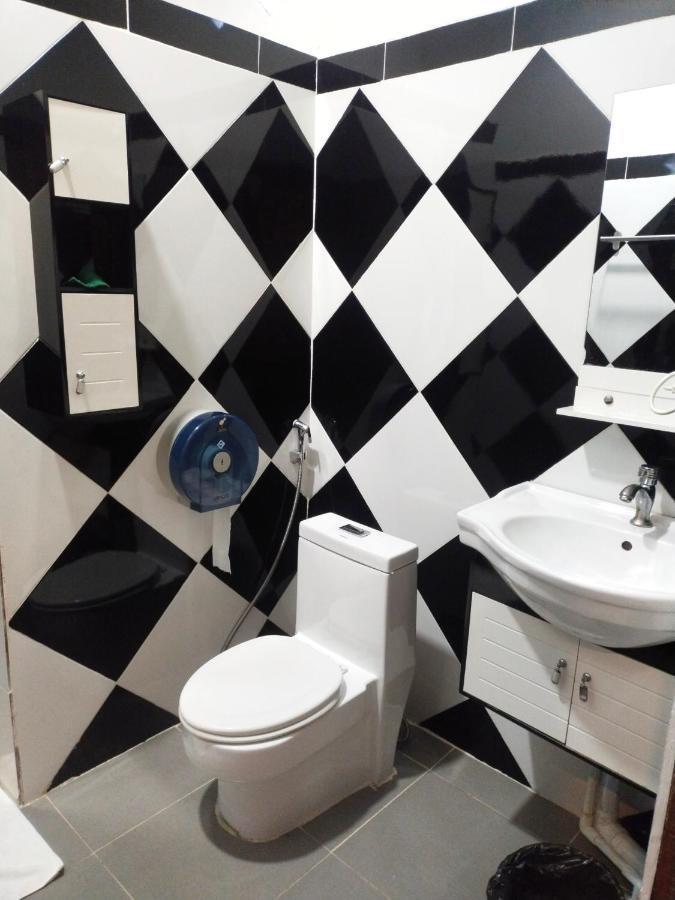Pdv Guesthouse Muang Ngoi Dış mekan fotoğraf