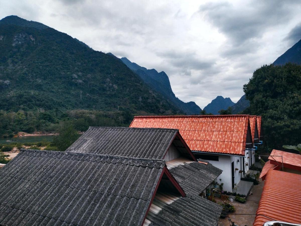 Pdv Guesthouse Muang Ngoi Dış mekan fotoğraf