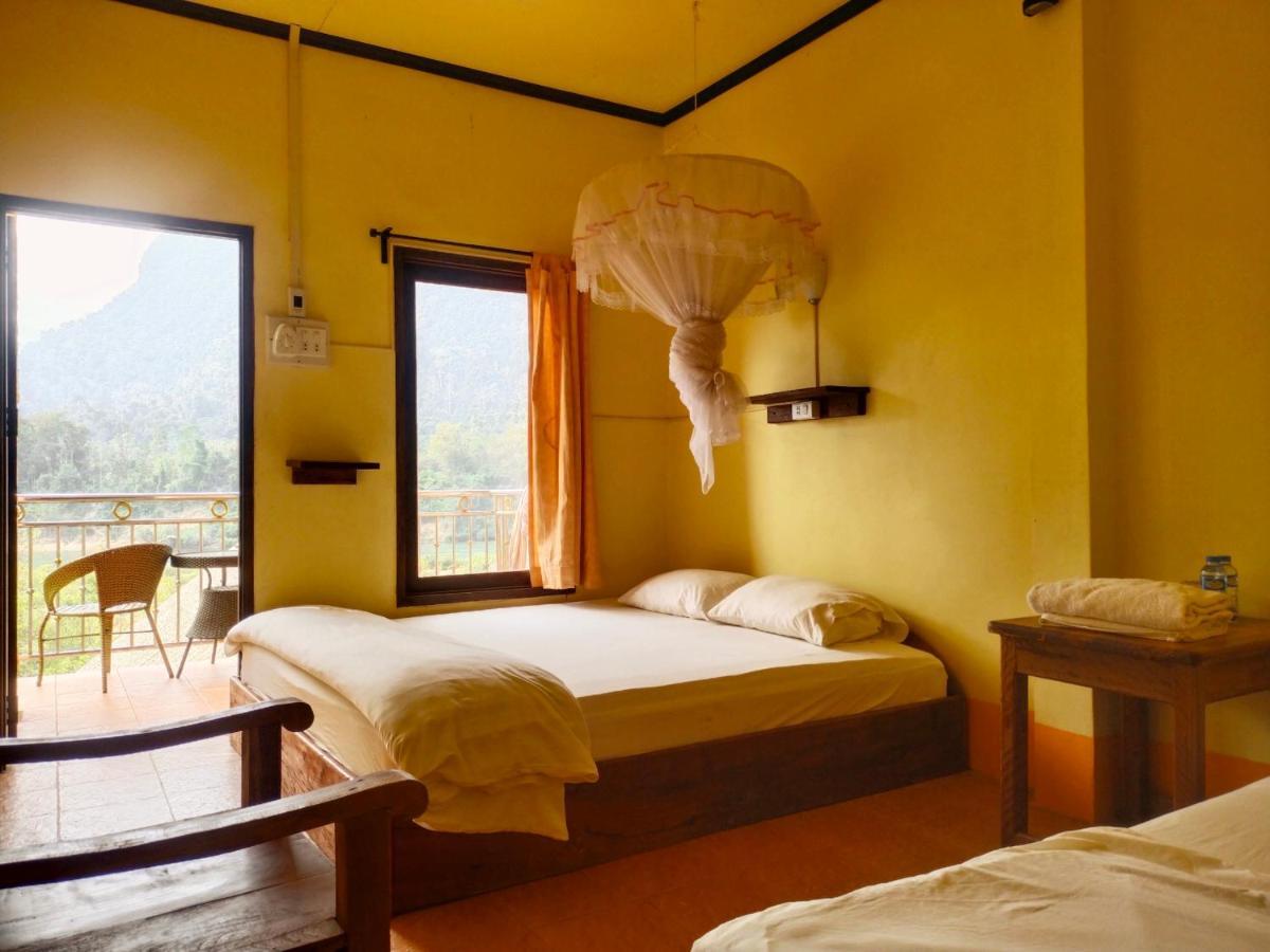 Pdv Guesthouse Muang Ngoi Dış mekan fotoğraf